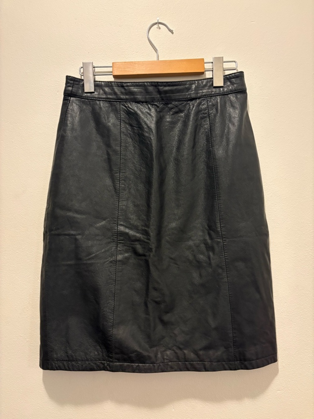 Sexy vintage Black Leather Pencil Skirt